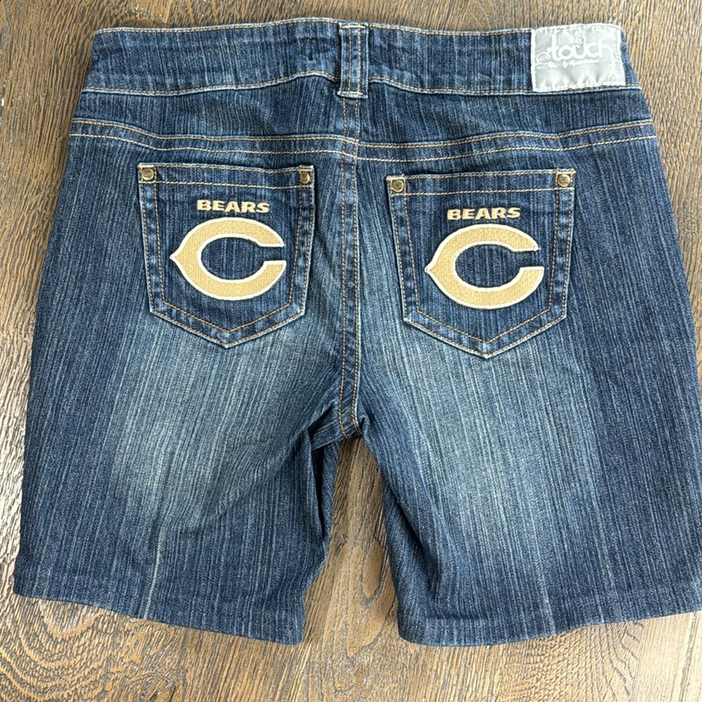 TOUCH (ALYSSA MILANO)™️ Size 6 'CHICAGO BEARS' Stretch Denim Shorts